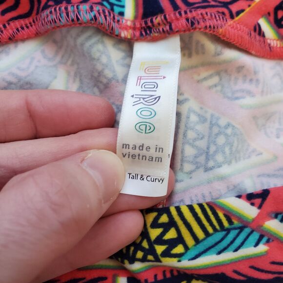 NEW LuLaRoe Pink Geometric Leggings - Picture 7 of 8